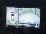【アラウンドビューモニター】専用のカメラにより、上から見下ろしたような視点で360度クルマの周囲を確認することができます☆死角部分も確認しやすく、狭い場所での切り返しや駐車もスムーズに行えます。