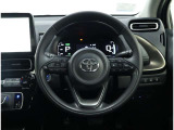 各操作スイッチなどもハンドルから手を放すことなく操作可能で安全運転に支援いたします!