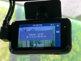 【ドライブレコーダー】ドライブレコーダー装備!走行中はもちろん、あおり運転や事故に遭遇した際、映像で記録し、万一のリスクに備えます。※記録用SDカードはお客様ご自身でご準備いただく必要があります。