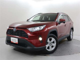 国内新車販売はメーカーの制限がかかり、状態の良い中古車も減少しております。当店のお車は出来る限り1オーナー、当社下取り車の間を挟まない安心車両です。売約優先の為、お早目の現車確認を!!