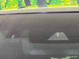 【トヨタセーフティセンス】走行中に前方の車両等を認識し、衝突しそうな時は警報とブレーキで衝突回避と被害軽減をアシスト。より安全にドライブをお楽しみいただけます。