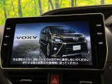 【純正10型ナビ】人気の純正ナビを装備。オーディオ機能も充実しており、Bluetooth接続すればお持ちのスマホやMP3プレイヤーの音楽を再生可能!毎日の運転がさらに楽しくなります!!