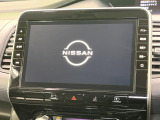【純正10型ナビ】人気の純正ナビを装備。オーディオ機能も充実しており、Bluetooth接続すればお持ちのスマホやMP3プレイヤーの音楽を再生可能!毎日の運転がさらに楽しくなります!!