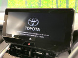 【12.3インチワイドナビ】高級感とインパクトのある大型ワイドナビを装備。各種オーディオ操作はもちろん、横長ワイド画面でのマップ2分割表示など、利便性も高いナビです♪