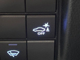 【パーキングサポートブレーキ】駐車時などの低速走行時にアクセルとブレーキを間違え、壁や車などとの衝突の恐れがある場合にブレーキを作動させ衝突回避をサポート。うっかり事故の予防に役立ちます!