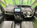 セレナ 1.2 e-POWER ハイウェイスターV 