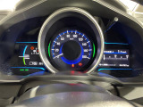 【スピードメーター】メーターがシンプルで見やすく運転しやすいですね!