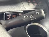 【オートライト(AUTO)】外の明るさをシステムが感知して、自動でヘッドライトが点灯します!ヘッドライトをつけ忘れを防ぐ便利機能です。
