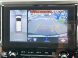 【全周囲カメラ】専用のカメラにより、上から見下ろしたような視点で360度クルマの周囲を確認することができます☆縦列駐車や幅寄せ時に活躍してくれます♪