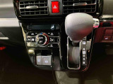納車前にはプロのメカニックが、各部の点検を行います。ディーラーにしか出来ない品質、そしてサービスできっと満足していただけると思います!