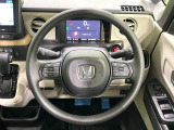 【ステアリングスイッチ】運転中、前方から目線をそらすことなく、オーディオ等の操作が可能な便利機能!安心&快適なドライブを演出してくれます♪