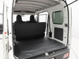 中古車は一物一価、同じようなお車でも、整備状況、外内装の状態など様々です。
