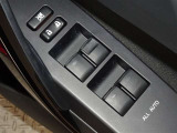 電動格納式ドアミラー・パワーウインドウを装備しています。