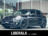 ◆LIBERALAは、輸入車選びの新たなスタイルを提案するインポート・セレクト・ブランドです。オーナー様となる方がクルマから直接感じる感性を第一にした、最良の一台との出会いをコーディネートいたします。