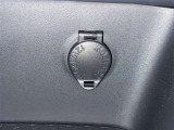 シガーソケット用の充電器が使用可能です!