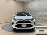 お車購入のポイントとなるフロントマスクです。上質で迫力あるデザインですね☆☆