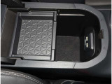 トヨタの認定中古車には、ロングラン保証が付いております。メーカーや年式を問わず1年間走行距離無制限の保証が付いておりますので、ご購入後も御安心ください。