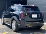 長期にわたる保証を実現。2年間のMINI NEXT保証と延長保証(別途費用)を合わせて最大4年間の保証。万一の故障に長期に備えることができ、ご安心してお乗り頂けます。