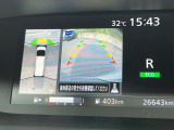 【アラウンドビューモニター】専用のカメラにより、上から見下ろしたような視点で360度クルマの周囲を確認することができます☆死角部分も確認しやすく、狭い場所での切り返しや駐車もスムーズに行えます。