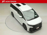 両側パワースライドドア付きだから、狭い駐車スペースなどでの乗り降りラクラク♪小さなお子さまのいるご家庭には嬉しい装備です。