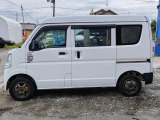 当店では、車両をご覧いただくために、事前の来店予約をおすすめしております。タイミングによっては他のお客様と商談中だったり、車両が一時移動している場合があるためです。