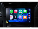 アップルカープレイ搭載されており、使い慣れたiPhoneのナビや音楽アプリをそのまま車のディスプレイで操作していただけます。