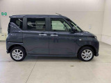 軽自動車、小型車を中心に常時300台展示車を御用意させて頂いております