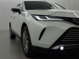 フォグランプ装着車です。暗い夜道の車両前方を明るく照らします