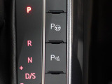 駐車支援システム&ldquo;Park Assist&rdquo;は、縦列駐車、後退または前進 して横列駐車をする際のステアリング操作を自動で行い、スムーズ な駐車を補助します。