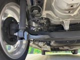 お車を安心してお乗りいただく為には、足回りの定期点検が欠かせません。サービスサポート(有償保証)では無料点検もご提供しており、安心のカーライフをお過ごしいただけるサポート体制が整っています。