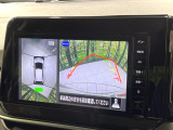【アラウンドビューモニター】専用のカメラにより、上から見下ろしたような視点で360度クルマの周囲を確認することができます☆死角部分も確認しやすく、狭い場所での切り返しや駐車もスムーズに行えます。