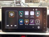 【ディスプレイオーディオ】お手持ちのスマートフォンとの連携で、ナビや音楽再生など各種アプリを使用可能。スマホに近い感覚でお使いいただけます♪
