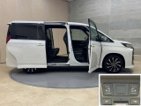 スライドドアは子供やお年寄りでも乗り降りしやすい!狭い場所に駐車した時、壁や隣の車にドアをぶつける心配もありません。雨の日で濡れにくく、お子様のいるママにもおススメな機能です!☆両側電動です♪☆