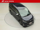 両側パワースライドドア付きだから、狭い駐車スペースなどでの乗り降りラクラク♪小さなお子さまのいるご家庭には嬉しい装備です。