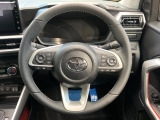 【純正革巻きステアリング】上質な革を使用することで、手にしっかり馴染みとても運転しやすいハンドルです♪