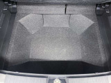 デッキボード下には、収納スペースもあります。