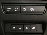 運転席回りのスイッチで安全装備のON/OFFも簡単に!