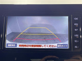 【バックモニター】後ろのカメラの映像をモニターに映し出すことができます!後方の見えない死角や、障害物との距離感をしっかり確認することができます!駐車が苦手な方におすすめです。
