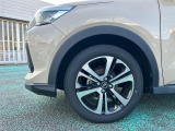 純正アルミホイール装着車です!