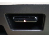 高速道路走行の料金所をノンストップで通過できるETCを装備!※ ETCカードのお申し込みも当社にお任せ下さい!