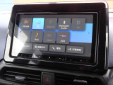 パイオニア社製カロッツェリアラクナビです。9インチHDパネル、地デジTV、DVD再生、CD再生、Bluetooth、SDカード、ハンズフリーなどに対応します。