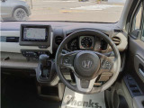 運転席周りの画像です
