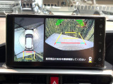 【パノラミックビューモニター】専用のカメラにより、上から見下ろしたような視点で360度クルマの周囲を確認することができます☆死角部分も確認しやすく、狭い場所での切り返しや駐車もスムーズに行えます。