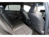 【トヨタ認定中古車の安心3】1年間走行距離無制限の「ロングラン保証」が付いています。年式は問わず、全国約5,000ヶ所のトヨタのお店で保証修理を受けることができます