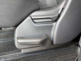 運転者にとっては日々使用することとなる運転席です。運転席が快適だと運転に集中することができますね。