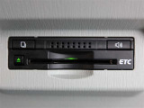 ETC車載器付きです。高速道路の料金所もスムーズに通過できます。