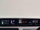 TFTカラ-マルチインフォメ-ションディスプレイ4.2インチの液晶画面に、安全・安心のコンテンツやオ-トエアコンのステ-タスなど、さまざまな運転情報を表示し見やすさにこだわったメ-タ-です♪