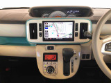 温度を設定すれば、自動で車内の温度管理をしてくれる優れものです♪ATミッションで運転楽々