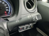 【オートライト】車外の明るさに応じて自動的にライトの点灯・消灯をしてくれます