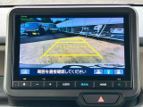 バックカメラ装着済!後退時、画面で後方の視界をサポートします。